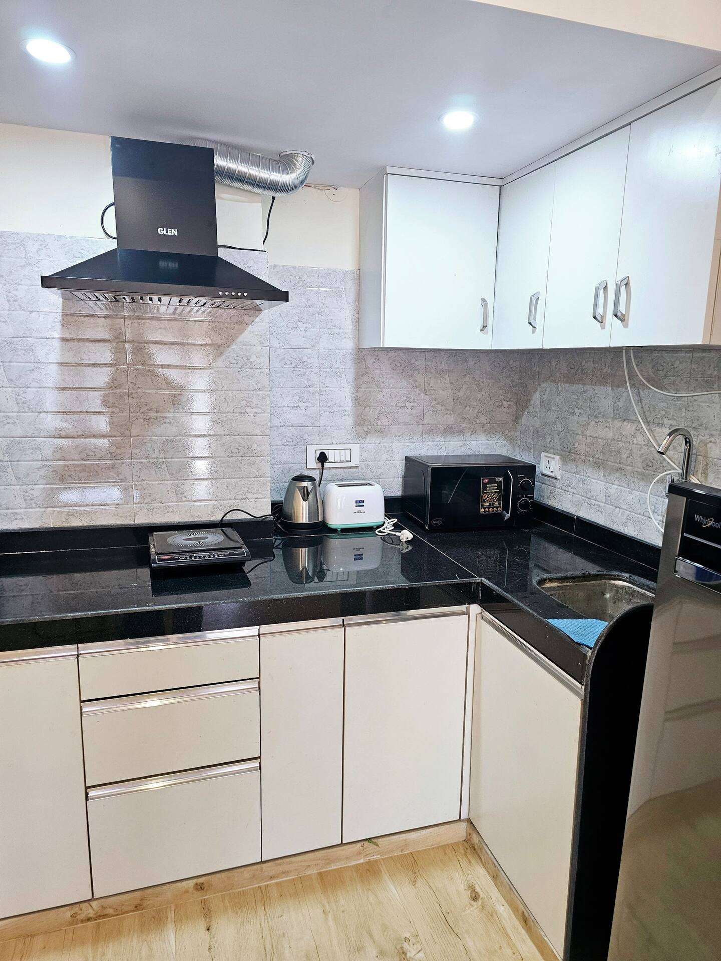 Serviced Apartment Jaipur Studio 003- Kitchen-1