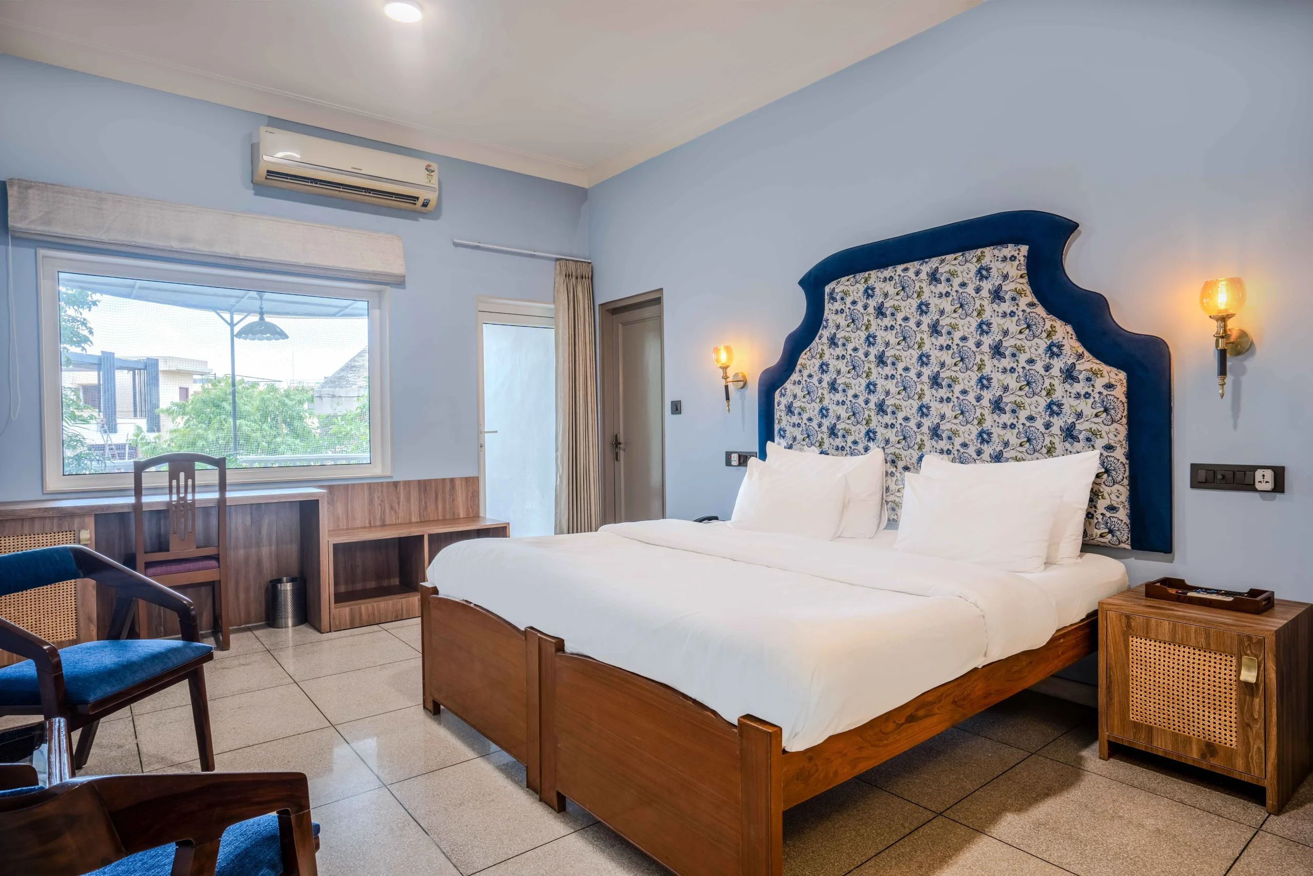 Girisadan Boutique Hotel- Executive King Room No-303 with Balcony 2