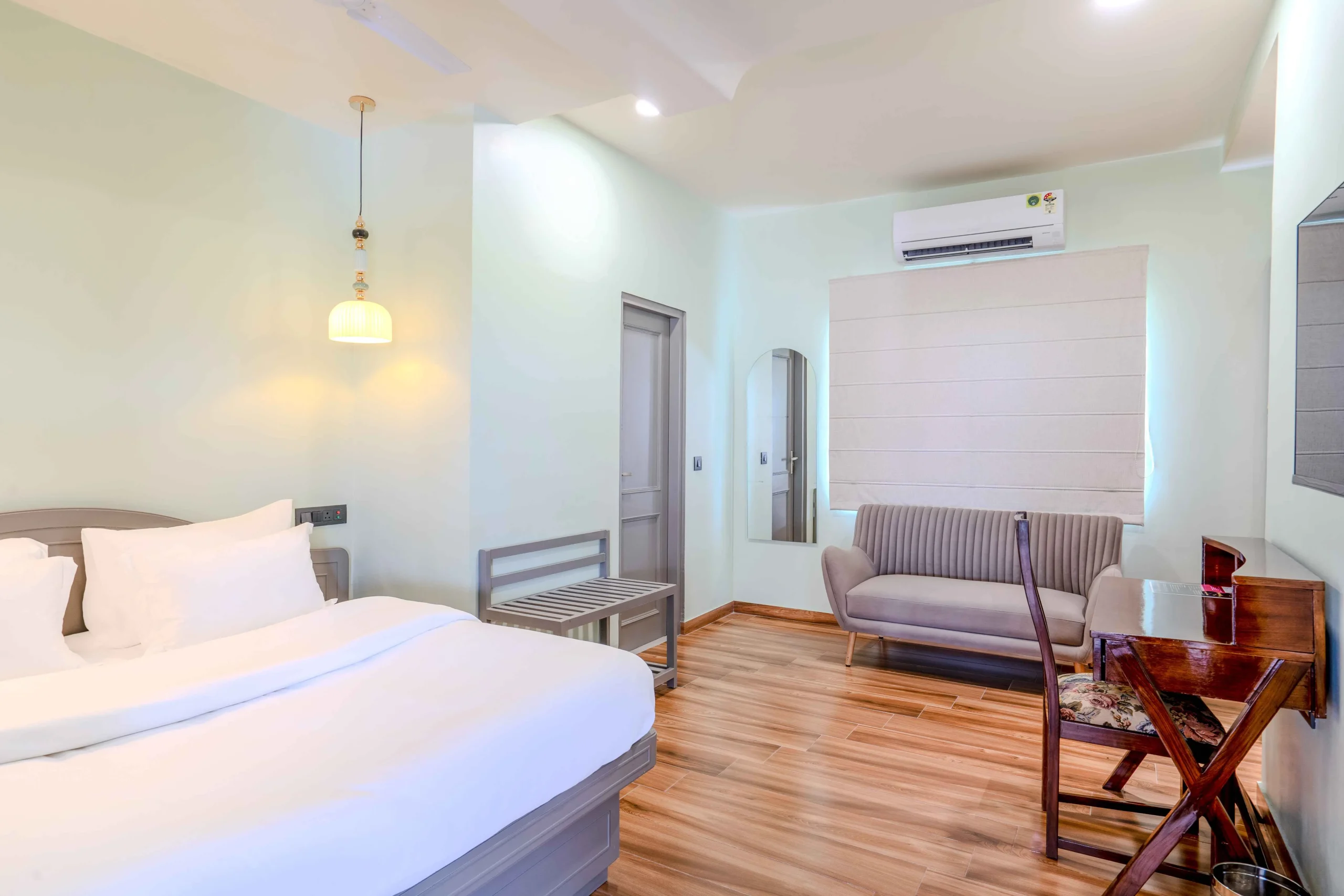Girisadan Boutique Hotel Room No- 401 with Terrace-2
